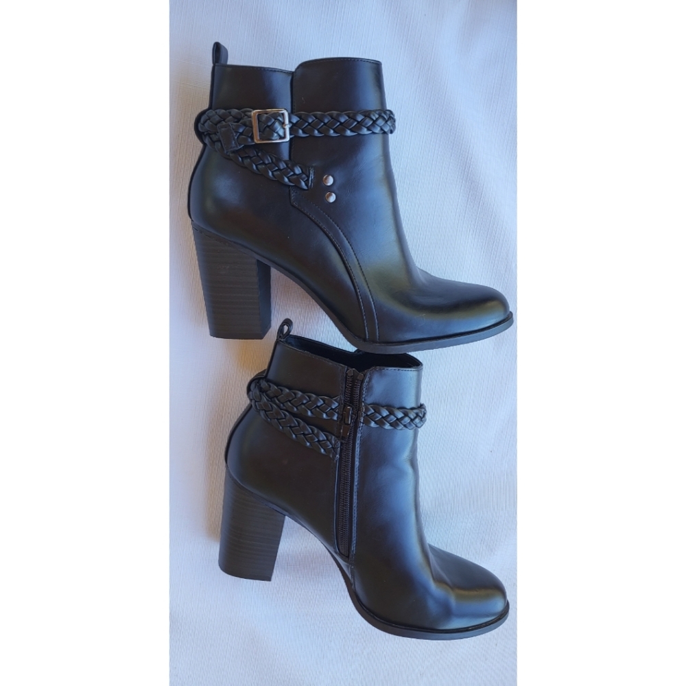 American Eagle Outfitters Ankle Boots, Black, 8W GUC ✔️